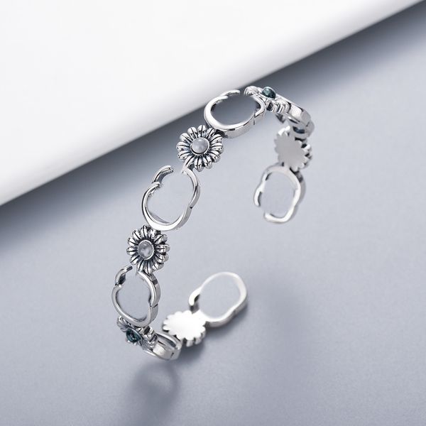 

opening adjustable size bracelet silver plated bracelet diamond flower charm bracelet fashion jewelry supply, Black