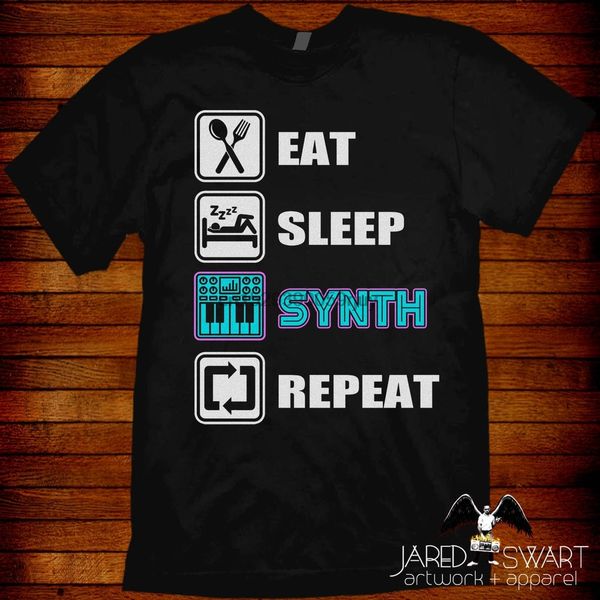 

синтезатор майк игрока клавиатура тройник синтезатор synthwave