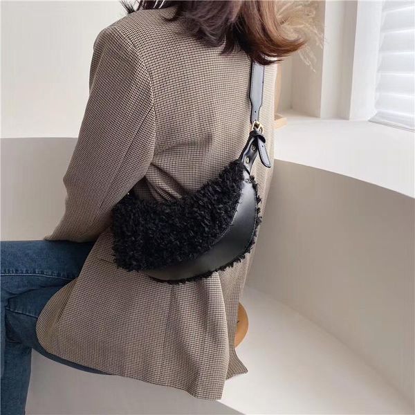 

drop gift sheep wool crossbody bag half moon handbag lamb curl winter new moon plush bags cute style lady shoulder bag fur baguette bag