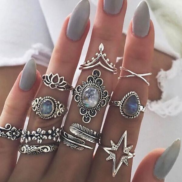 

11 pcs/set women boho carving flowers leaves water drop stars crystals gem joint ring lady party silver wedding ring, Golden;silver