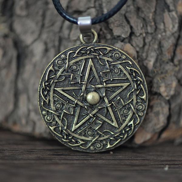 

langhong 10pcs five-pointed star necklace celtics knot necklace for men talisman jewelry, Silver