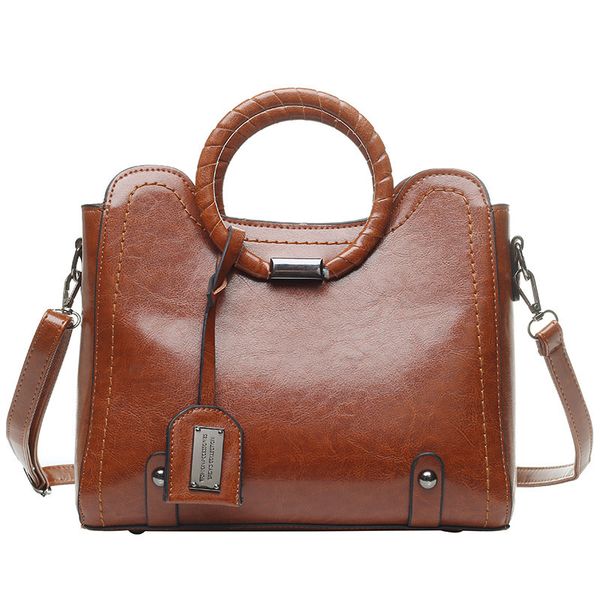 

2020 new style retro women's bag fashion handbag casual oil skin crossbody bag