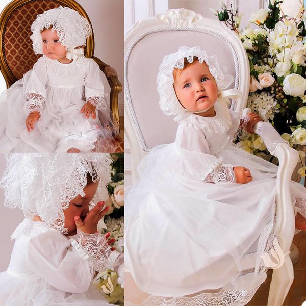 2021 Кружево крестины платья для девочек Cute Baby длинного рукава аппликаций Крещения Платья с Bonnet первой связи платьем