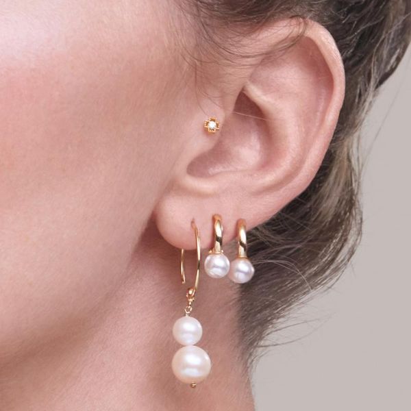 

gold pearl hoop earring fashion women jewelry small huggie hoops with fresh sea pearl ball stunning jewelry, Golden;silver
