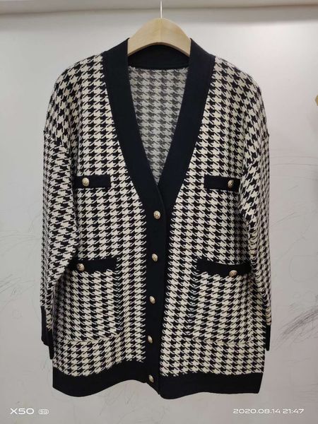 

905 2020 autumn sweater long sleeve v neck cardigan v neck brand same style prom fashion luxury womens clothes qian, White;black
