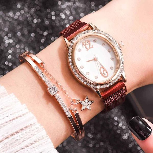 

women wrist watch fashion new small and delicate european beauty simple casual bracelet watch suit relogiio feminino, Slivery;brown