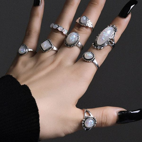 

8pcs/set bohemian retro ring geometric crystal ring set female show temperament set female, Silver