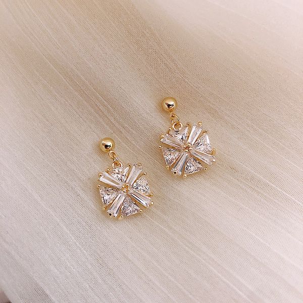 

s925 needle korea fashion jewelry square zircon earrings for women luxury compact elegant crystal earrings for party gift 2020, Silver
