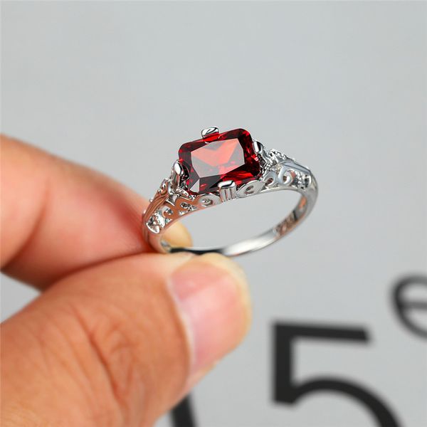 

wedding rings vintage female crystal stone thin ring charm silver color for women classic zircon hollow square engagement, Slivery;golden