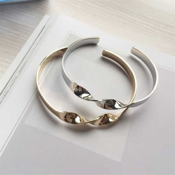 

jewelry gold tone elastic open adjustable twist cable wire bracelet, Black