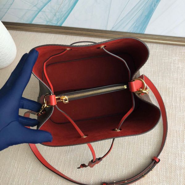 

luxurys designers bags women pochette classic monogran brown flowers letters print tote shoulder handbags fashion shopping bucket drawstring