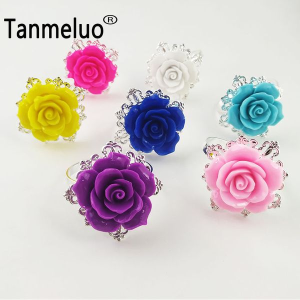 

12pcs bloom flower napkin holder with resin stones party l table dinner decoration silver metal napkin ring servilletero