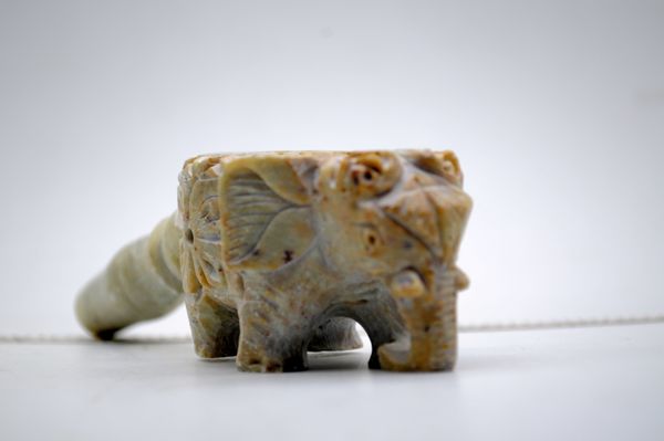

Walking Elephant hand made soapstone smoking pipe / bong/ hand made smoking device / water pipe /spoons smoke pipe stoned brand