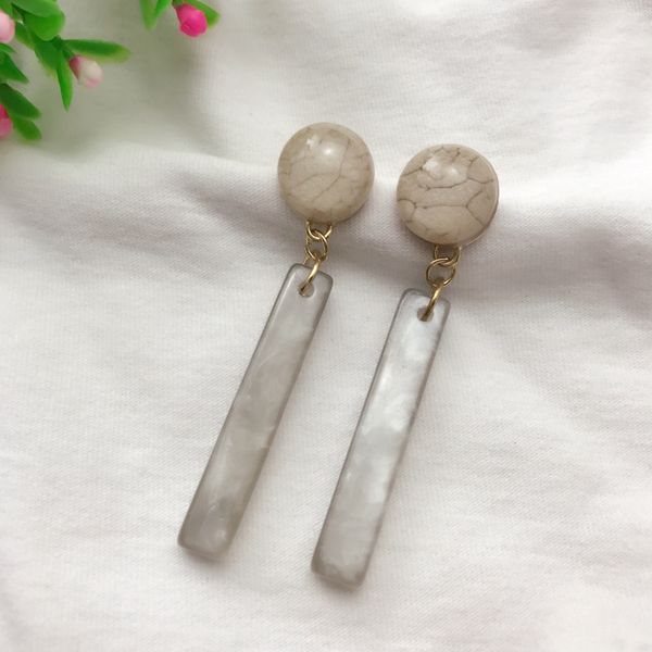 

stud gray color simple geometric resin earring, Golden;silver