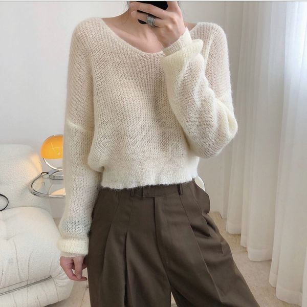 

new contracted wind lazy v-neck paragraphs short mohair sweaters easy show thin thin soft waxy knitting coat female, White;black