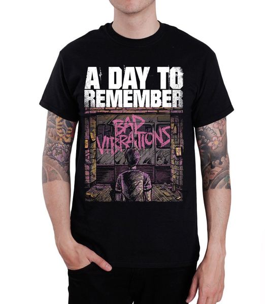 

день помнить bad vibrations мужчины crew neck черная футболка tour tee