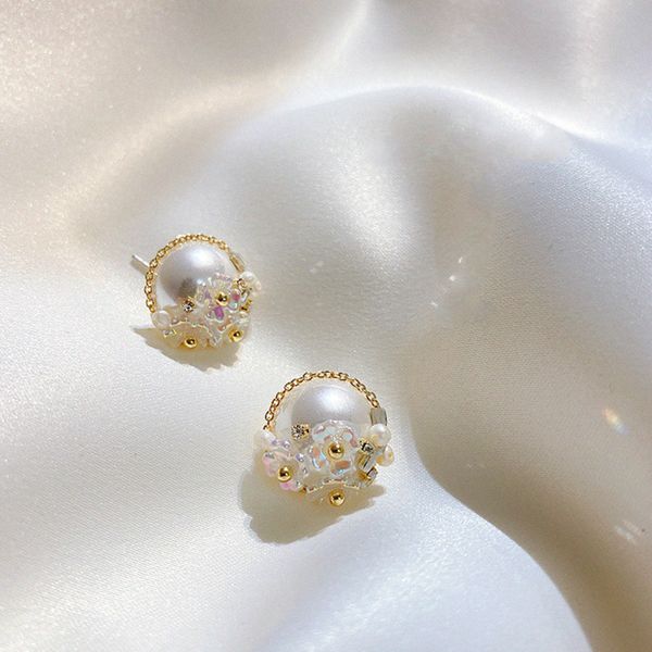 

fashion elegant pearl ball shell flower stud earrings for women korean cute elegant wedding boucle d'oreille jewelry, Golden;silver