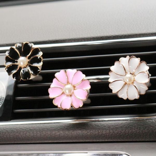 

car perfume clip home essential oil diffuser for car outlet locket clips flower auto air freshener conditioning vent clip lx1948