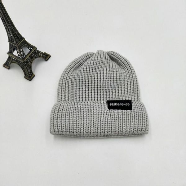 

2020 new street casual knitted hat women autumn and winter hip-hop yuppie leather hat gray22, Blue;gray