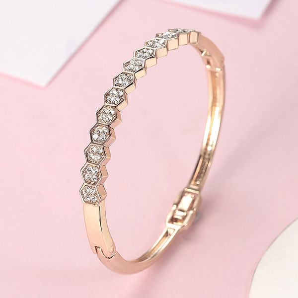 2020 Nuovo design Bracciale a nido d'ape con diamanti placcati in oro Catena per orologi Bracciale con bordi di diamanti Bracciale a colori durevoli Ins Regali di tendenza per ragazza