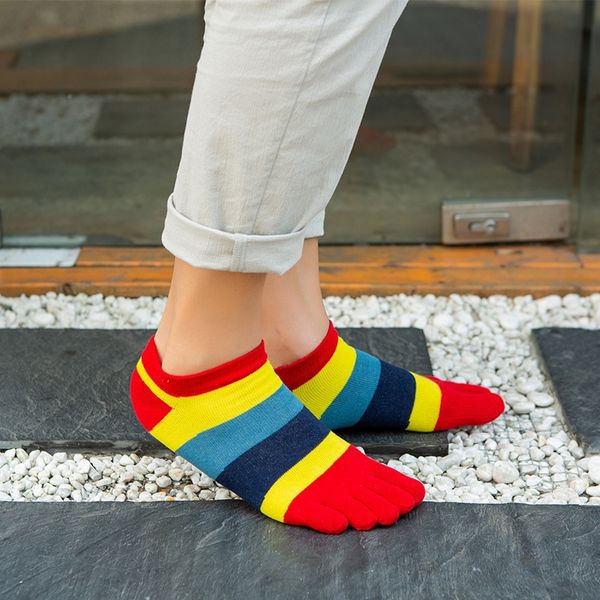 

five- five-finger men's cotton boat toe socks thread fashion short tube spring and summer low-boat socks toe generation tgb8e, Black
