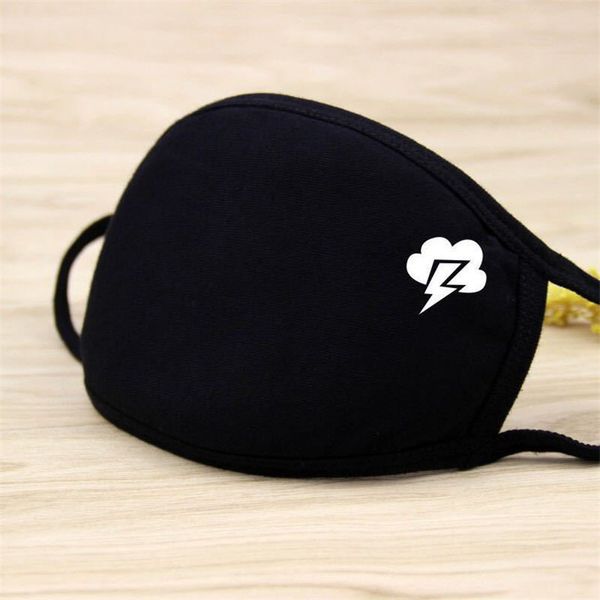 

mask party face women men black spot masks pm2.5 cotton fashion printed mask dustproof warmth individual printed mask1