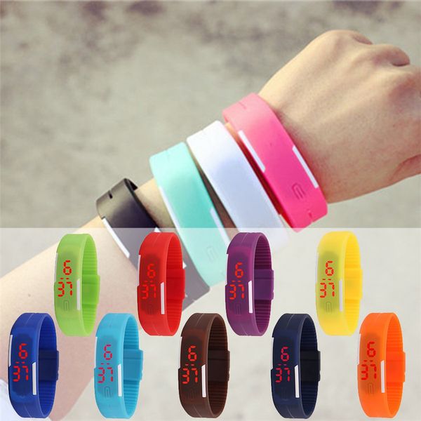 

new charming наручные часы unisex мужские женские спортивные браслет силиконовый красный светодиод сенсорный цифровые наручные часы, Slivery;black