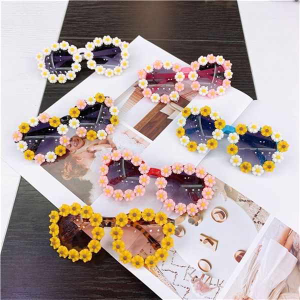 

sunglasses daisy glasses 2021 fashion baby round 6 colors 3-8 years kids eyewear uv400 cute flower crystal sun, White;black