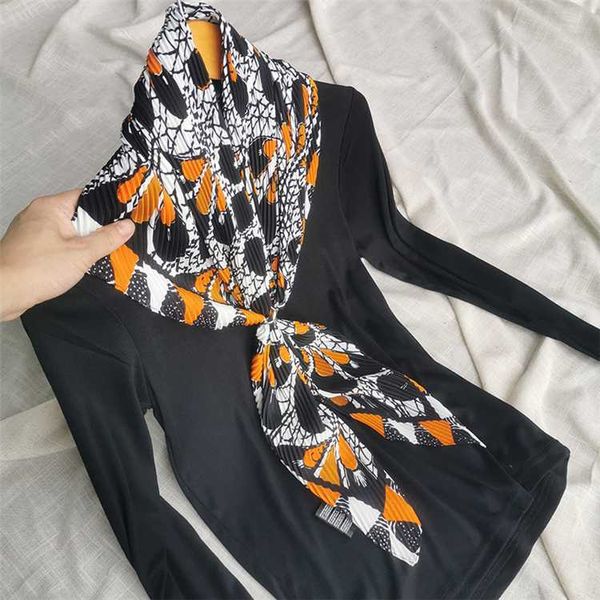 

scarves selling miyake pleated style diamond print scarf fashion in stock, Blue;gray