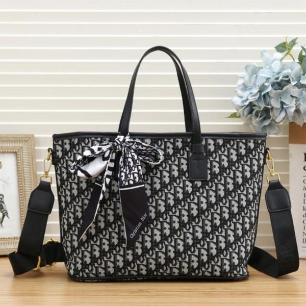 

2020 designer luxury purse handbag women shoulder louÃ¬s vuÃ¬ttÃµn bags l flower 3 pcs women chain strap shoulder pruses bag qy