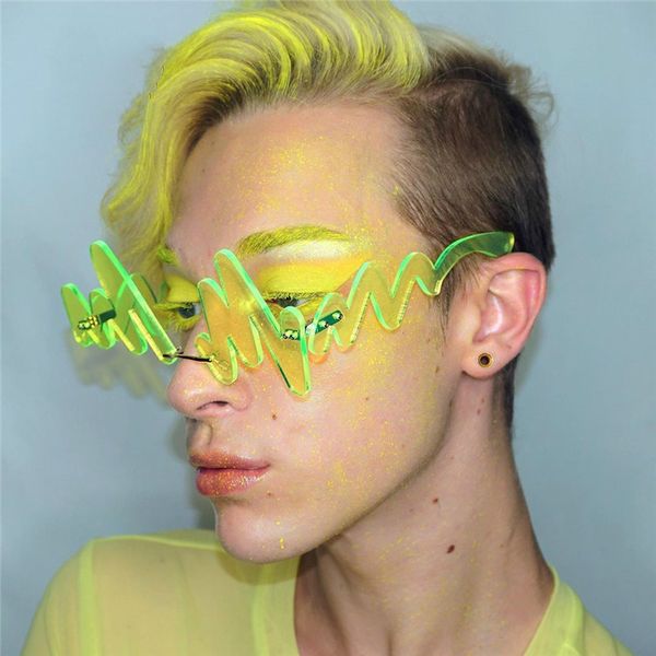 

luxury fashion wave punk sunglasses women 2020 rimless sun glasses red wave shades for vintage men women unique doodle glasses, White;black