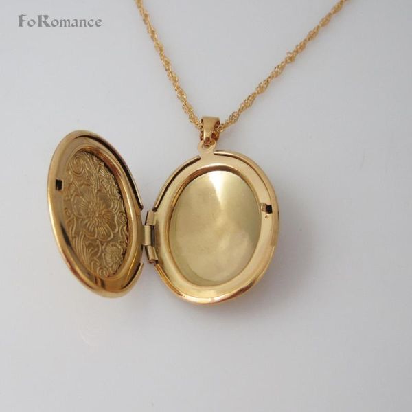 

foromance/yellow gold gp 18" necklace two styles oval flower carved can be opened hangs 1.57" pendant, Silver