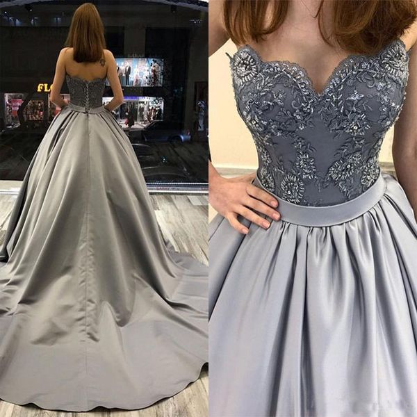 

elegant vintage princess quinceanera dresses sweet 16 evening dresses long sleeves satin ball gown prom dresses vintage party gowns, Blue;red