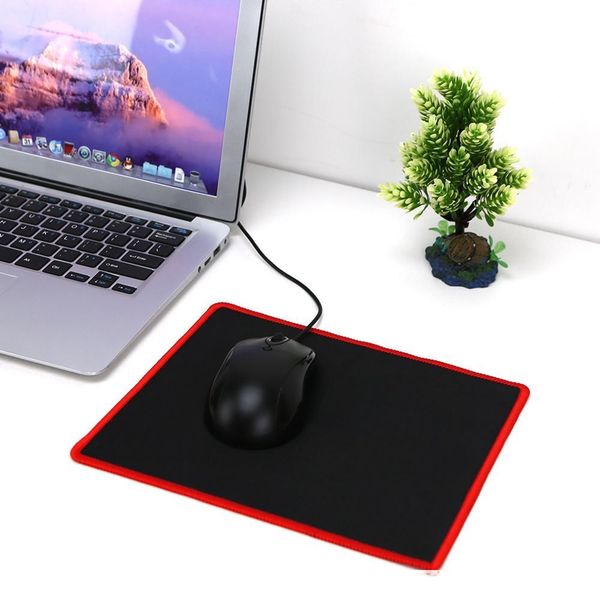 

pads 25*21cm mouse pad black red lock edge rubber speed gaming mouse pad for pc lapcomputer black games mousepad micepad