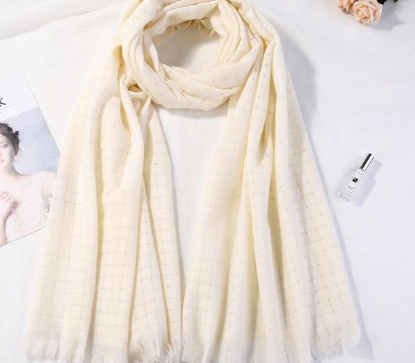 

2019 new hollow hanb wool scarf autumn and winter female office air-conditioned rooms oversized cashmere shawl scarves, Blue;gray