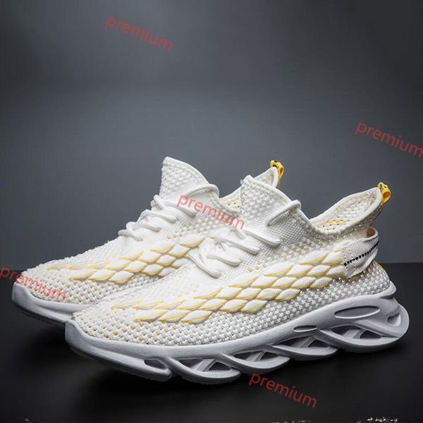 

2020 brand men breathable casual shoes black white fashion mens trainer men athletic sports sneaker