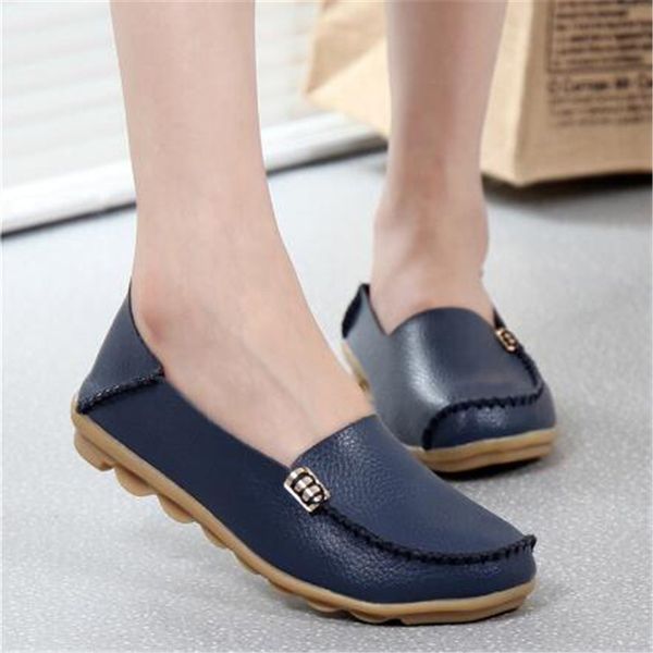 

2020 fashion genuine leather women flats shoes female casual flat women loafers soft drive shoes women's plus size 44, Black