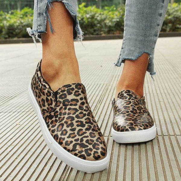 

women flat shoes 2020 new female leopard snake print loafers soft bottom one pedal lazy shoes women slip on flats, Black