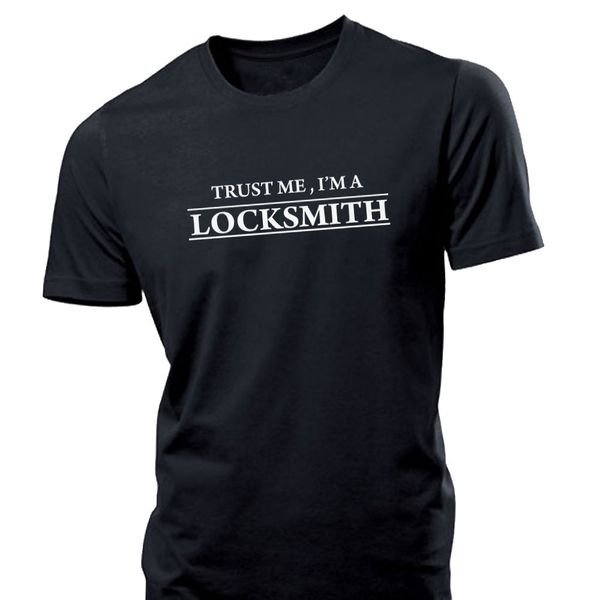 

2019 summer t-shirts for men hip hop street extend men trust me i'm a lock smith 24hr keys tools lock homme t shirt
