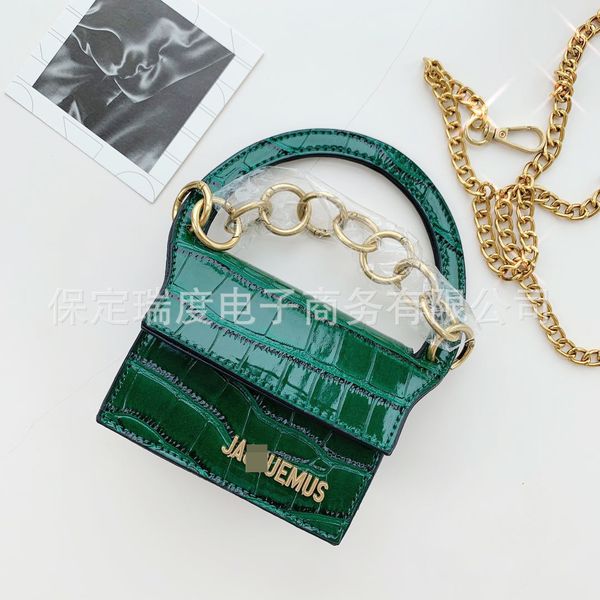 

France Paris Jacquemus chain mini metal chain handbag mini niche design single shoulder messenger female bag purse hot green