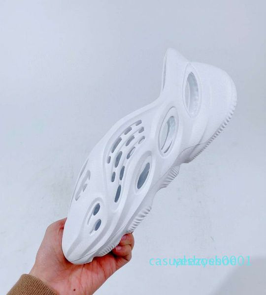 

бесплатная доставка высокое качество пены runner sneaker сандалии kanye west мужчины женщины белый красный черный бежевый засорить y01, Black