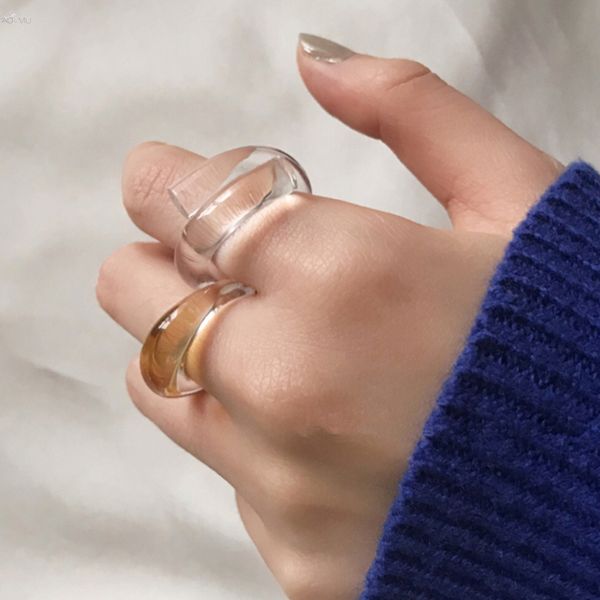 

korea fashion transparent acrylic twisted band rings designer rings for women summer colorful vintage resin finger ring party jewelry gift, Slivery;golden