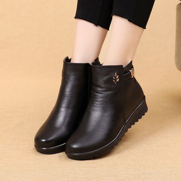 

boots zzpohe winter women genuine leather comfort non-slip flat female soft warm snow casual ankle, Black