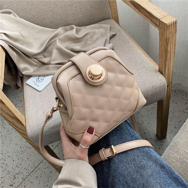 

fashion pu leather women's handbags small flap crossbody bags damiond lattice shoulder messenger bag 2020 bucket bag for female