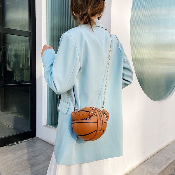 

2020 new personalized hand korean style chain shoulder basketball shoulder messenger internet celebrity same basketball bag women's bag