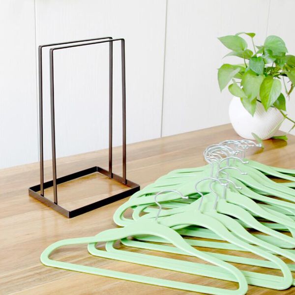 

multi functional hanger stacker - large capacity