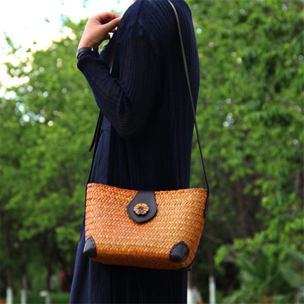 

new thai version of the handmade straw bag style retro fashion rattan grass shoulder bag women beach crossbody