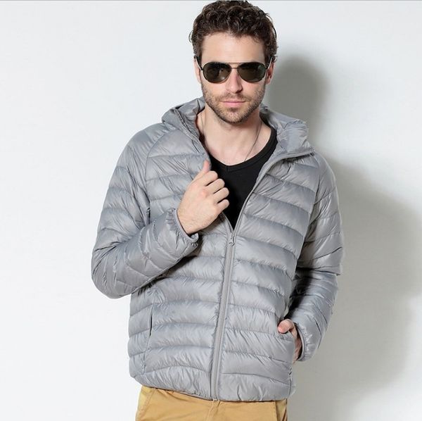 

2020 down jacket for men in winter light and warm 90% white duck down jacket with hood for men in 6 colors large windproof warm down jacket, Black