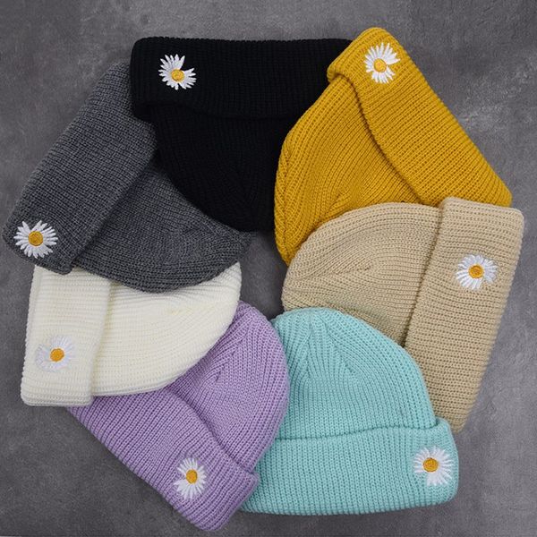 

2020 зимние шапки для женщин новые шапочки вязаная small cute hat осень женский beanie caps грелка bonnet дамы повседневный cap