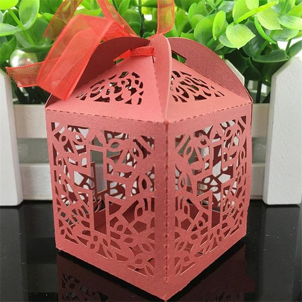 

50pcs boxes box hollow gift cut favor cross boxes laser candy carriage with bags wedding style sweets gift ribbon candy hollow 664_tsetdep